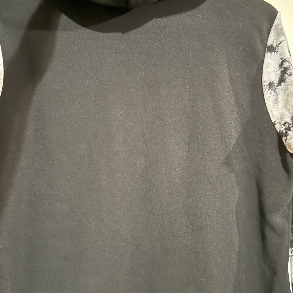 Black and Gray Hoodie with Vibes Print from Ardene - Picture 6 of 12